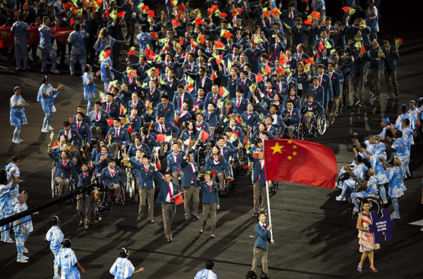 9月7日，中国体育代表团在开幕式上入场。当日，第十五届夏季残疾人奥林匹克运动会开幕式在巴西里约热内卢马拉卡纳体育场举行。新华社记者肖艺九摄