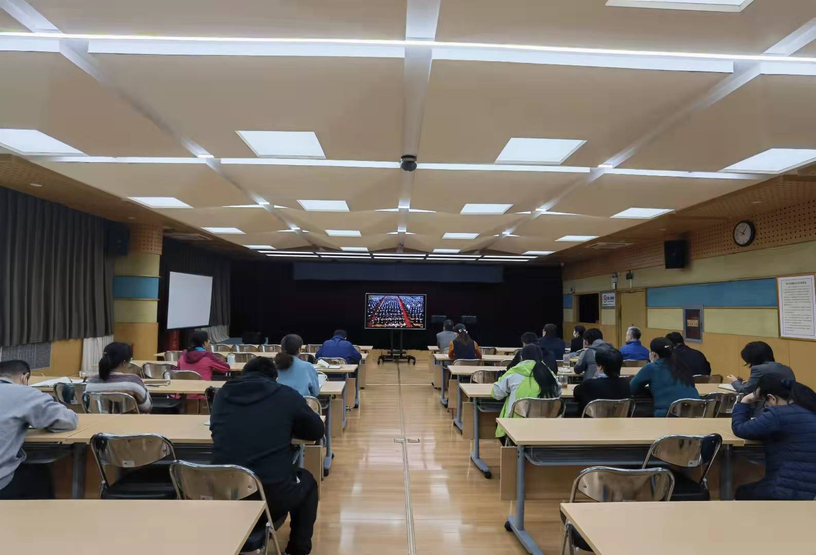 北京市残疾人联合会- 社服中心党支部组织收看纪念辛亥革命110周年大会直播 北京市残疾人联合会- 社服中心党支部组织收看纪念辛亥革命110周年大会直播
