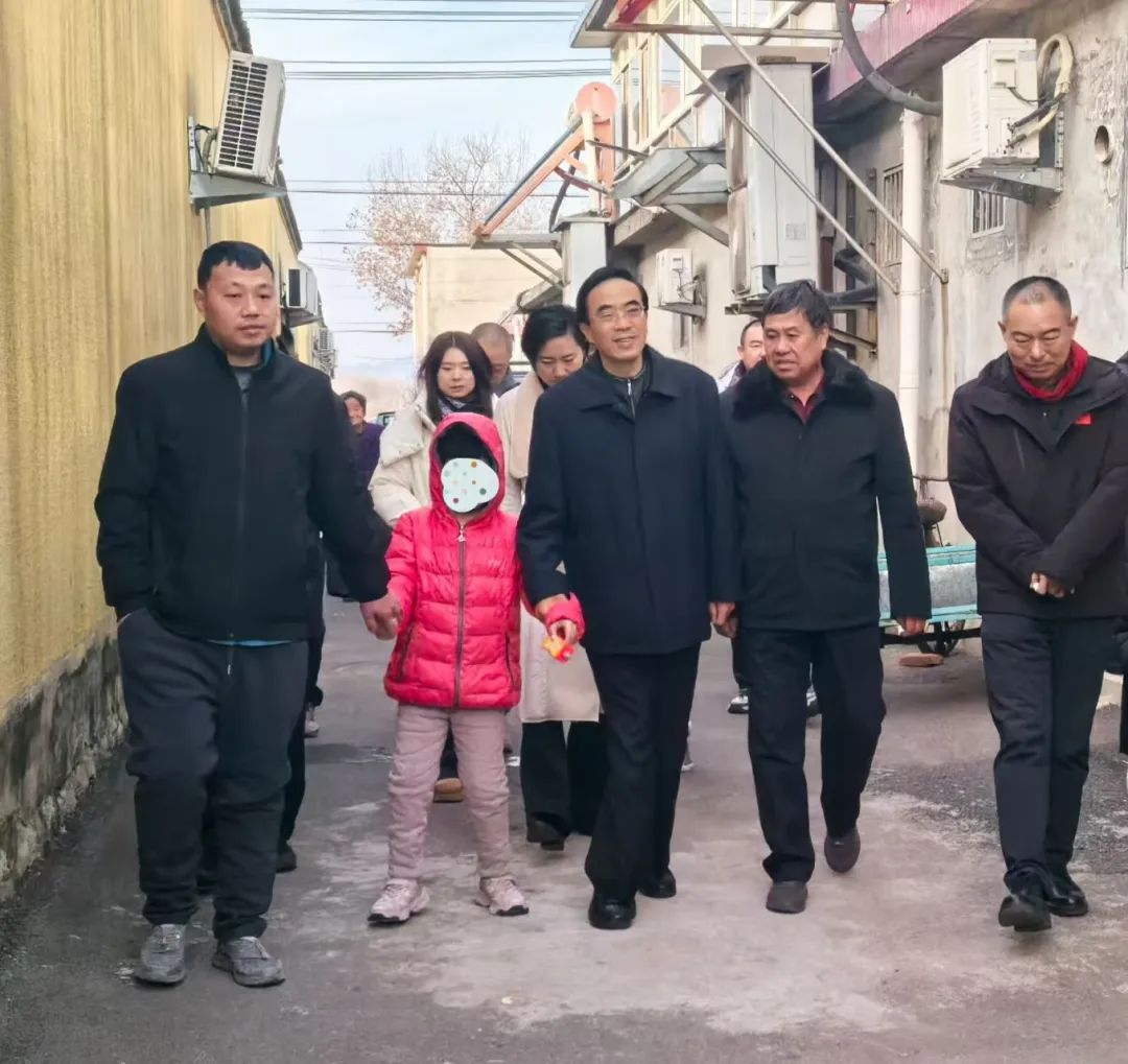 北京市残疾人联合会-程凯走访慰问困难残疾人 要求各级残联扎实开展好“助残暖冬”活动