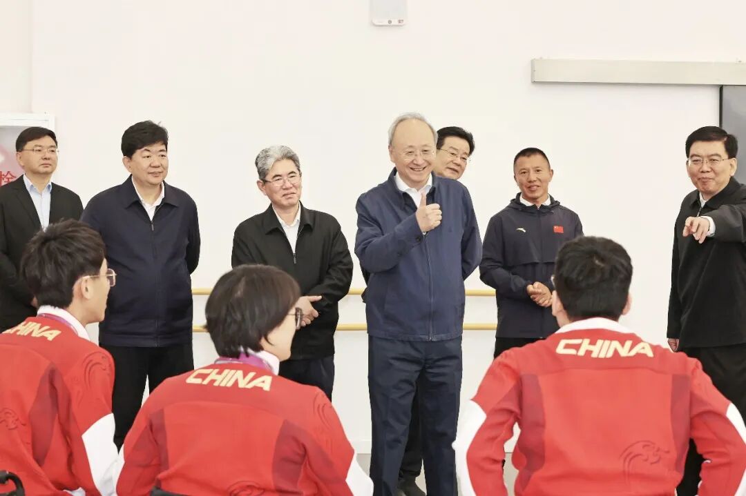 图1