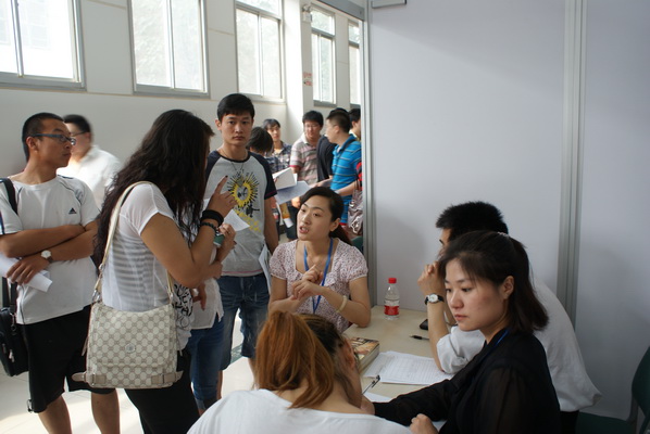 北京市残疾人联合会-我市成功举办第九届聋人就业专场招聘洽谈会