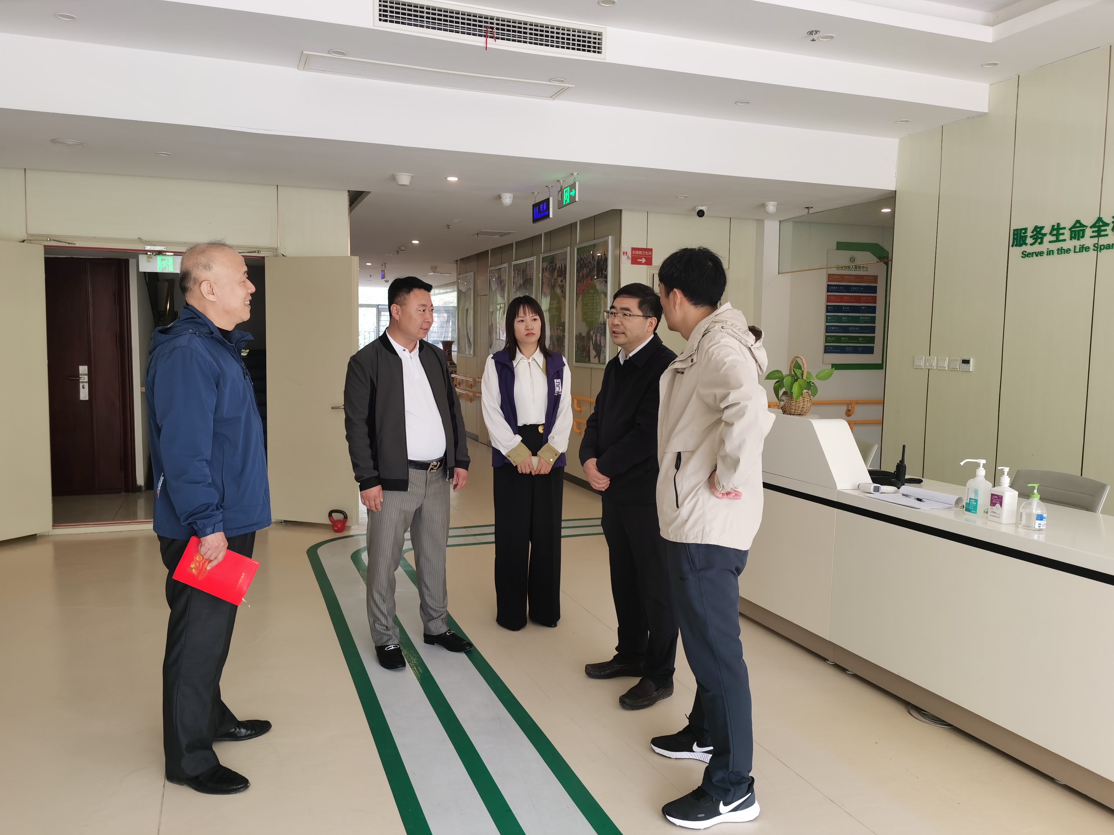 图为会议现场