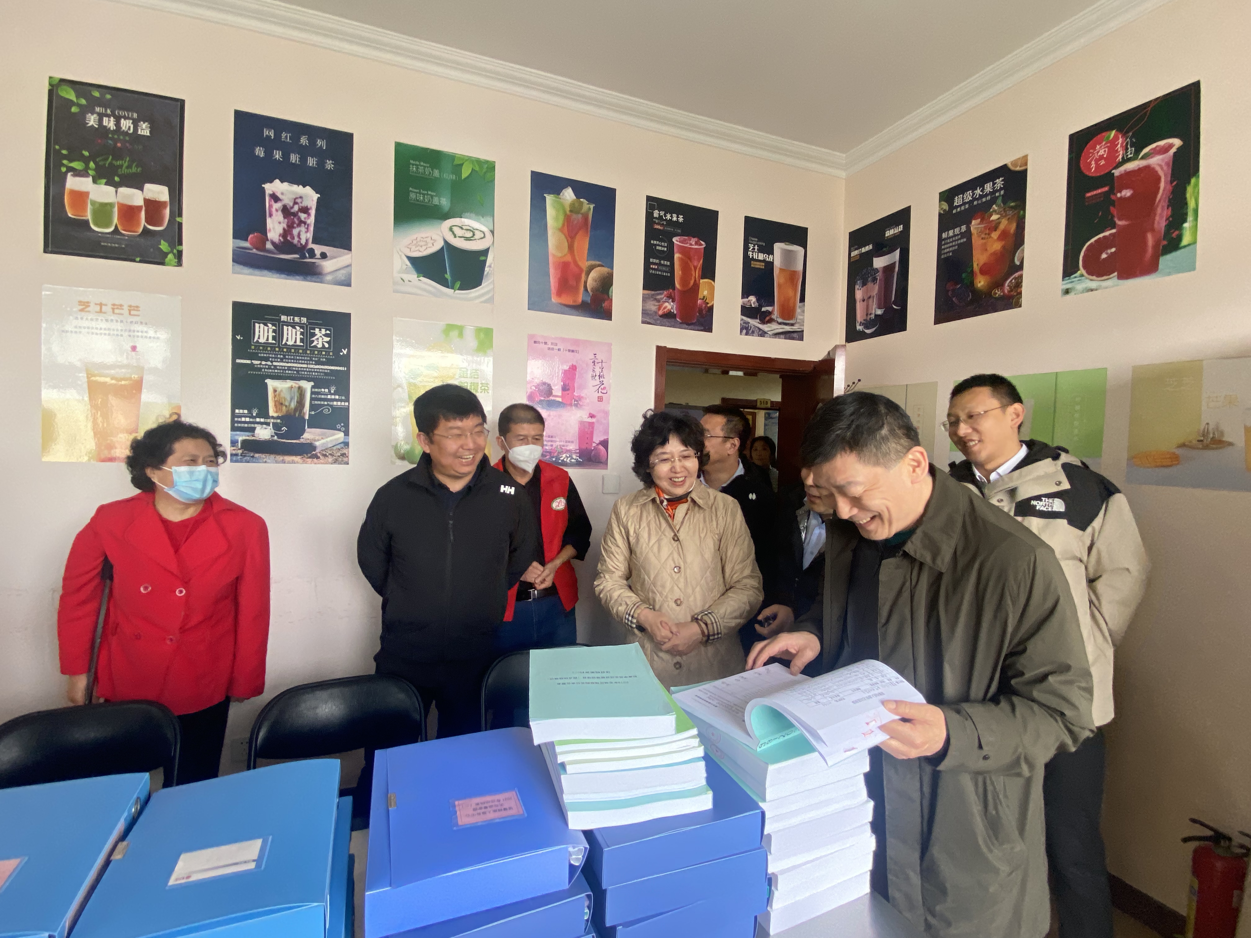 图为会议现场