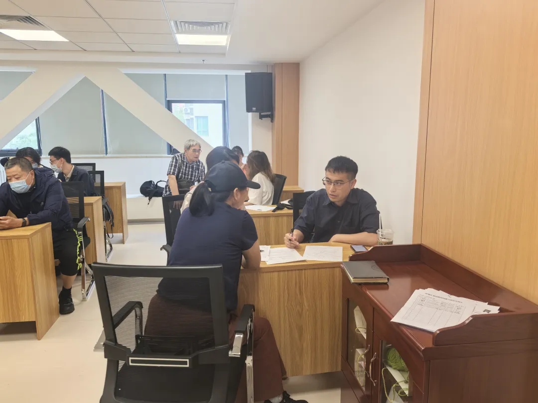 北京市残疾人联合会-西城区开展应届残疾人高校毕业生就业指导服务 北京市残疾人联合会-西城区开展应届残疾人高校毕业生就业指导服务