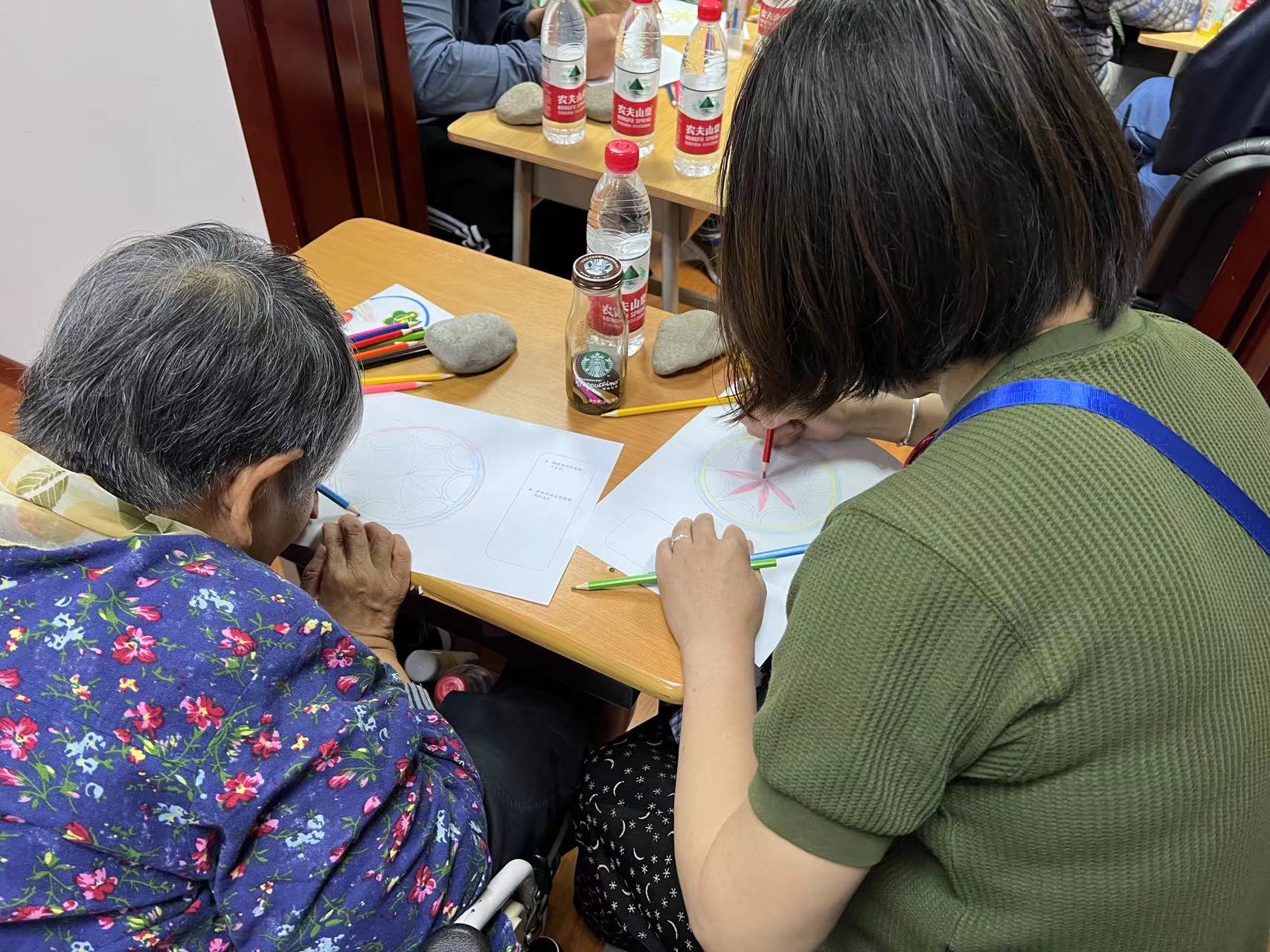 北京市残疾人联合会-朝阳区肢残人协会开展迎接第34次全国助残日暨心理疗愈活动