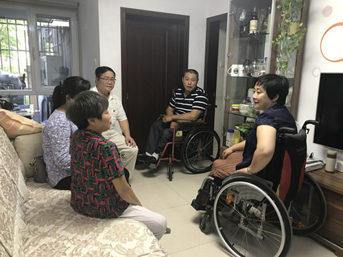 北京市残疾人联合会-市残联副理事长欧玲到海淀区调研督导动态更新工作