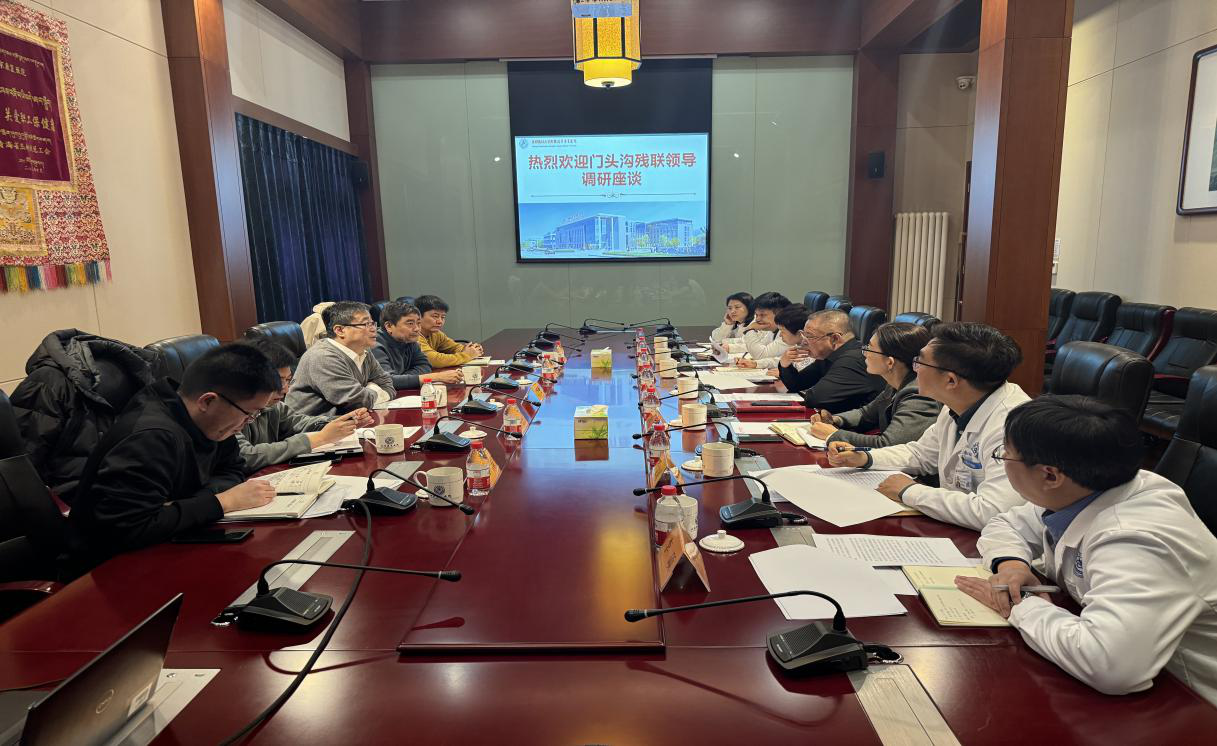 图为活动现场 
