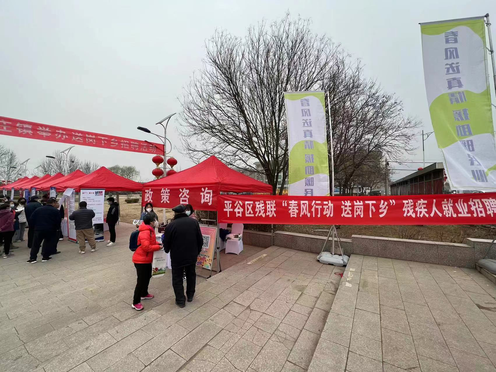 图为会议现场