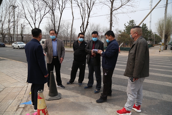 北京市残疾人联合会-延庆区残联理事长朱万富督查公共无障碍设施改造