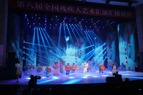图为展演节目京剧选段《夜探》