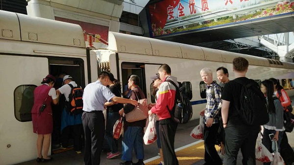 排队乘车