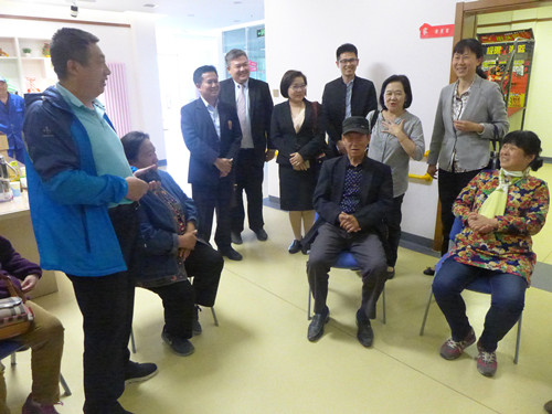 图为考察现场