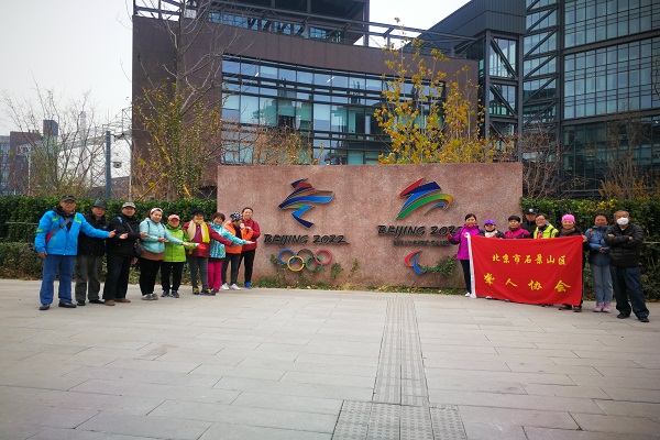 图为参观现场照