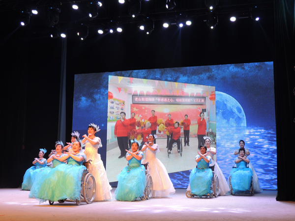 图为演出现场