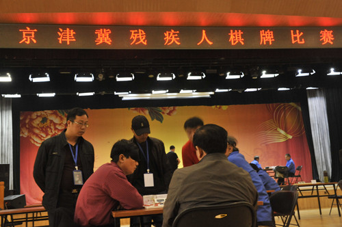 图为活动现场